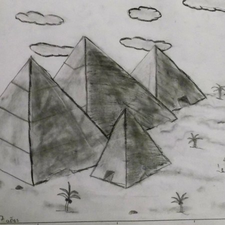 PIRÁMIDES PINTADAS A CARBONCILLO