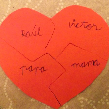 CORAZON PUZZLE IMAN GOMA EVA