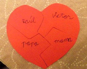 CORAZON PUZZLE IMAN GOMA EVA