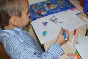 Collage de "ungry birds" y "calaveras"