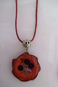 Colgante con resina epoxi y capsula nespresso