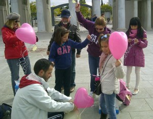 Dibujos de los niños 25 aniversario muro de berlin en Parque de Europa Torrejon de ardoz 18